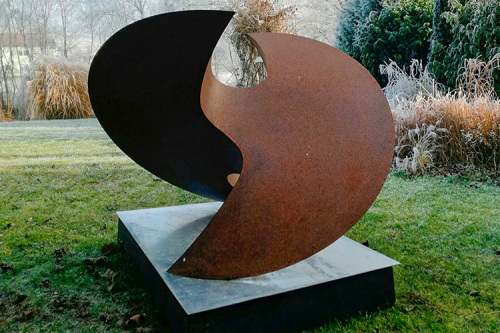 'SKULPTUR heute“ im Landratsamt Ostalbkreis