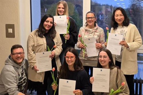 dischNeue Kindertagespflegepersonen haben sich qualifiziert - Jetzt anmelden für Informationsveranstaltungen rund um die Tätigkeit als Tagesmutter oder -vater