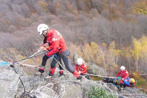 Rettungstraining der Bergwacht Schwäbisch Gmünd mit den Bergrettungskameraden von Satu Mare in Rumänien
