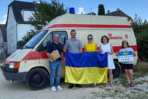 dischOstalbkreis unterstützt ukrainische Rettungskräfte mit Krankentransportwagen