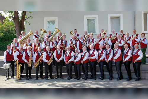 dischBenefizkonzert des Kreisseniorenblasorchesters im Aalener Landratsamt