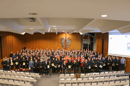 dischBevölkerungsschutz-Einsatzmedaille Baden-Württemberg verliehen 