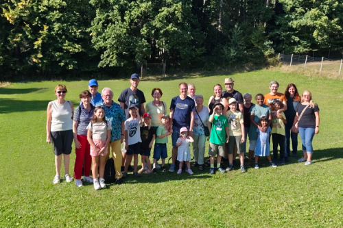 dischZehn Jahre gelebte Gemeinschaft: Leihgroßeltern feiern Jubiläum mit buntem Ausflug