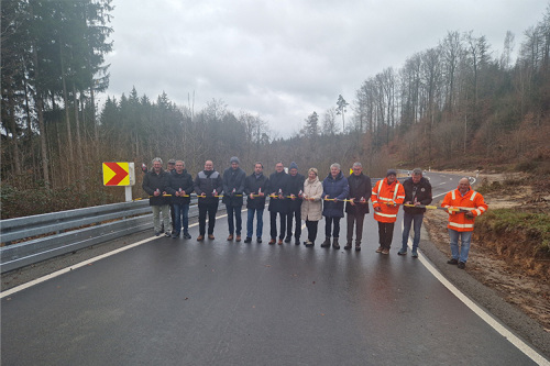 Mit der Sanierung der L 1075 durch den Ostalbkreis im Auftrag des Landes Baden-Württemberg zwischen Neuler-Bronnen und Abtsgmünd konnte ein weiterer mehr als 2,7 km langer Abschnitt des Straßennetzes den Verkehrsbedürfnissen angepasst und die Verkehrsinfrastruktur im Ostalbkreis verbessert werden.